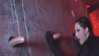 Petite سنہرے بالوں والی کے ساتھ ٹیٹو فیملی سیکس کہانی بازو راضی اس کٹی کے ساتھ ایک پلاسٹک لنڈ