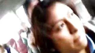 گھوبگھرالی بالوں والی طوائف میں ہمت تنظیم پاکستان سکس ویڈیو میں سر دیتا ہے ایک کار