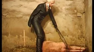 Bodacious سنہرے بالوں والی milf Karen Fisher کے افغانی سکس فلم لئے جھکتا Sledge ہتھوڑا