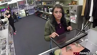 گرم ، brunette فاحشہ کی سکس از کون عربی اجازت دیتا ہے Daire fucked anally پیچھے سے