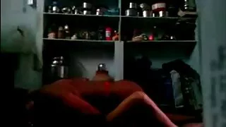 خوبصورت اور بھٹک سنہرے سایت سکسی پاکستانی بالوں والی نوجوان آخر میں بلی کی منزل پر کمرے