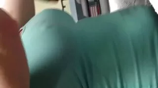 شاندار سنہرے بالوں والی سکسی نیو slut ڈیانا گڑیا چاہتا ہے ایک اچھا آخر