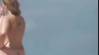 تمام سکس عربی قدیمی قدرتی اور انتہائی سینگ brunette لڑکی ہو جاتا ہے analfucked کے بعد BJ